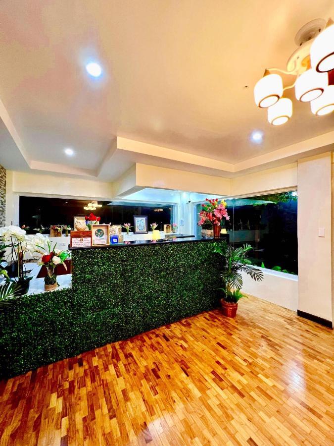 Elliannah Pines Hotel Baguio City Exterior foto